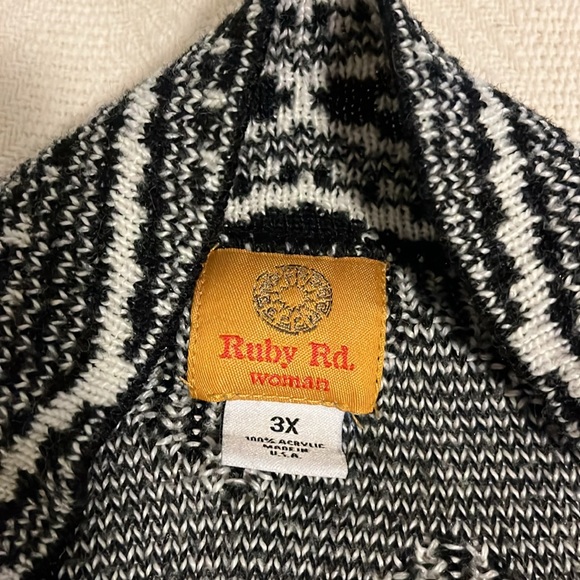 Ruby Rd. Cardigan, black and white, women’s plus size 3X - Picture 3 of 6